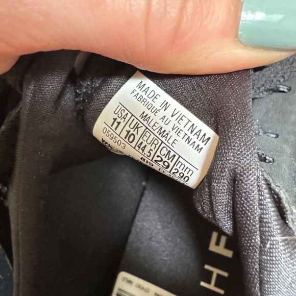 Reebok Flash Sneaker - Picture 3 of 4